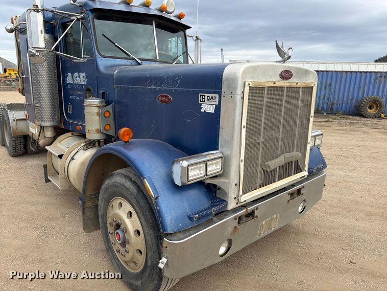 image for item EA0572 1978 Peterbilt 359 semi truck