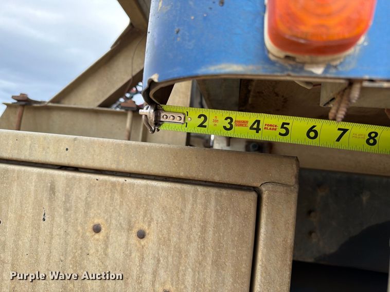 image for item EA0572 1978 Peterbilt 359 semi truck