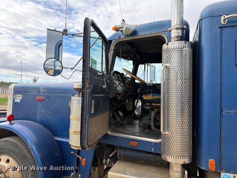 image for item EA0572 1978 Peterbilt 359 semi truck