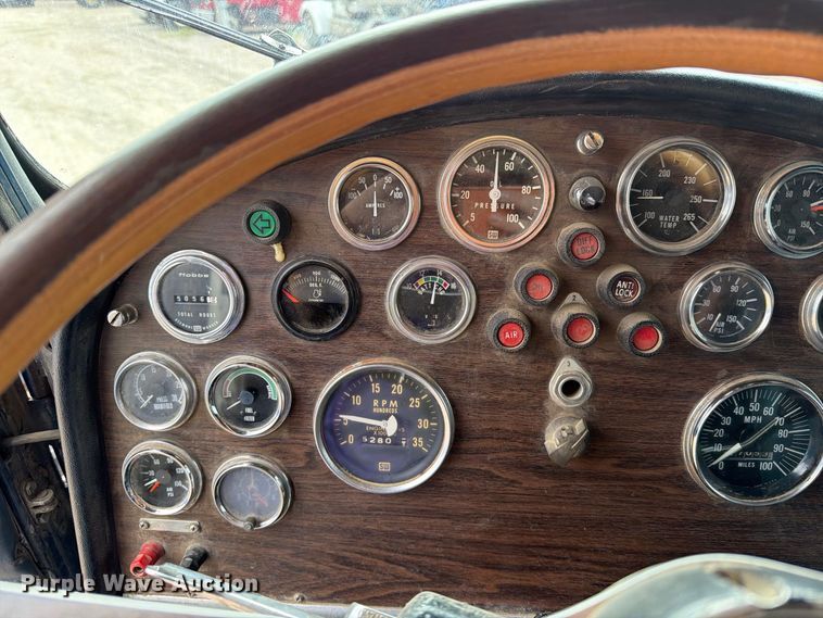 image for item EA0572 1978 Peterbilt 359 semi truck