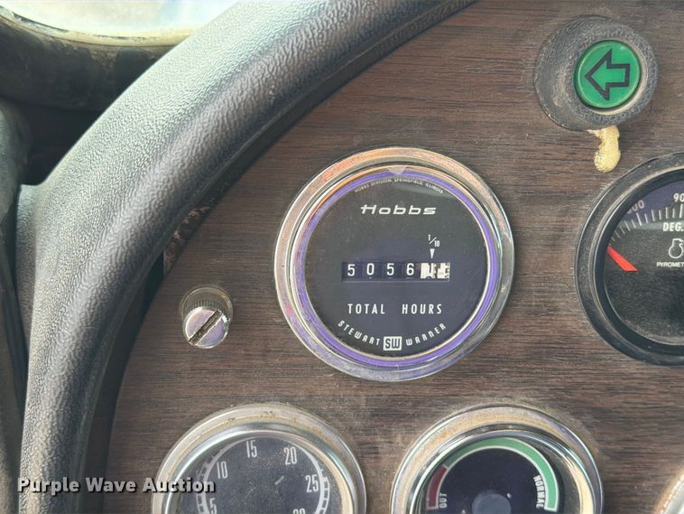 image for item EA0572 1978 Peterbilt 359 semi truck