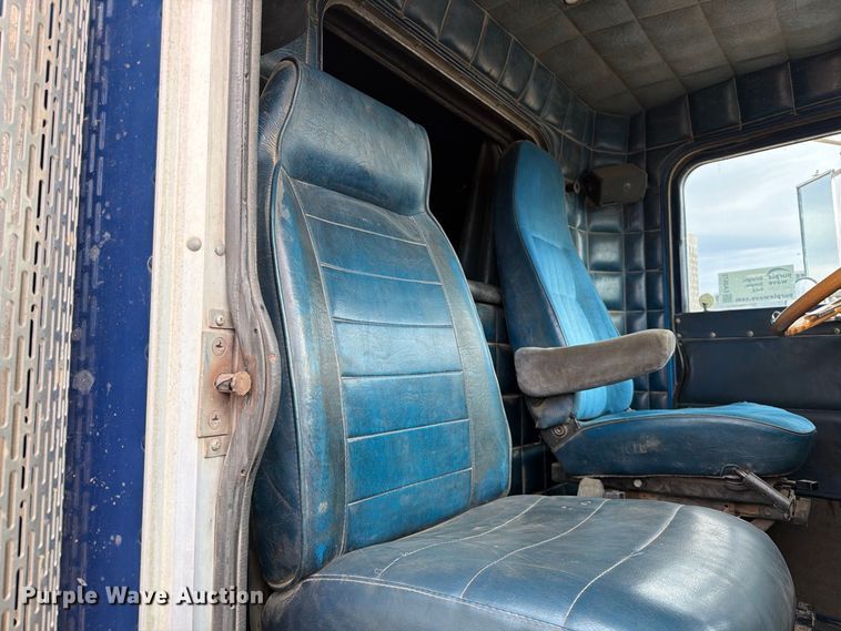 image for item EA0572 1978 Peterbilt 359 semi truck