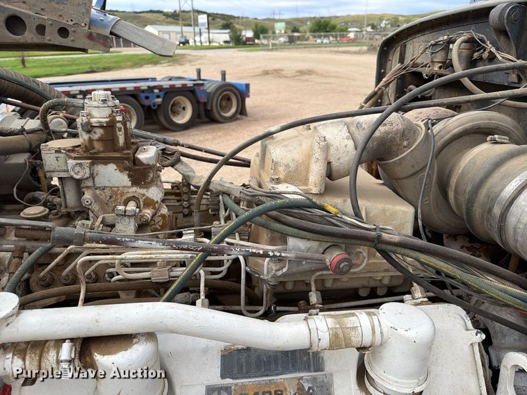 image for item EA0572 1978 Peterbilt 359 semi truck