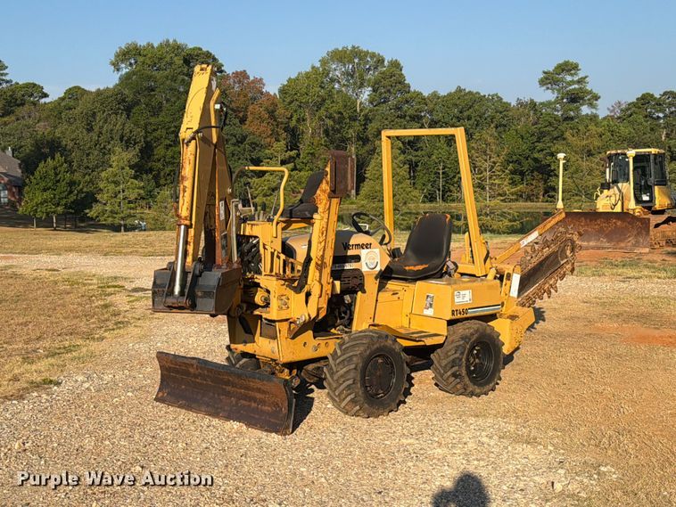 image for item EA7364 2003 Vermeer RT450 trencher