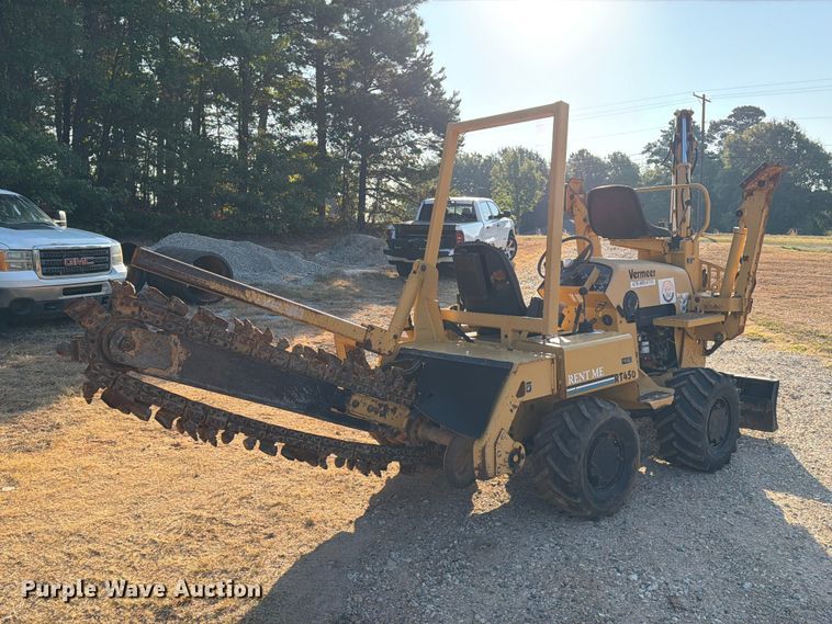 image for item EA7364 2003 Vermeer RT450 trencher