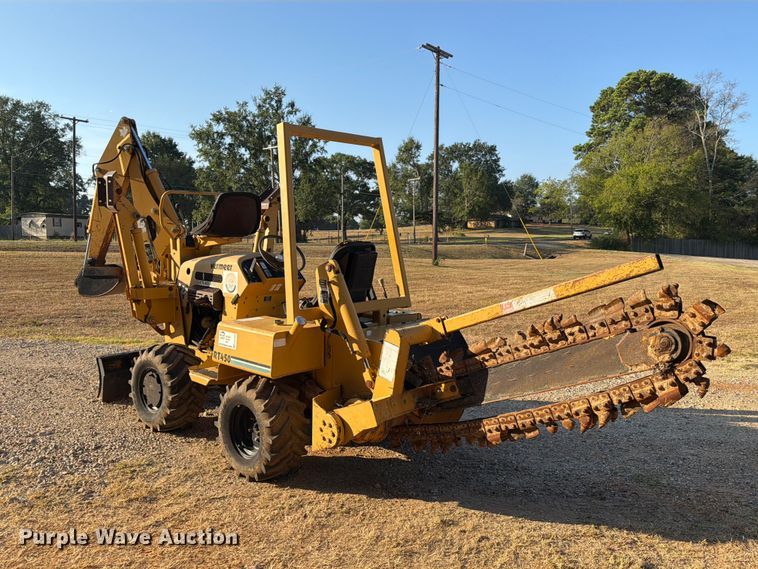 image for item EA7364 2003 Vermeer RT450 trencher