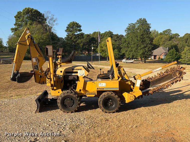 image for item EA7364 2003 Vermeer RT450 trencher