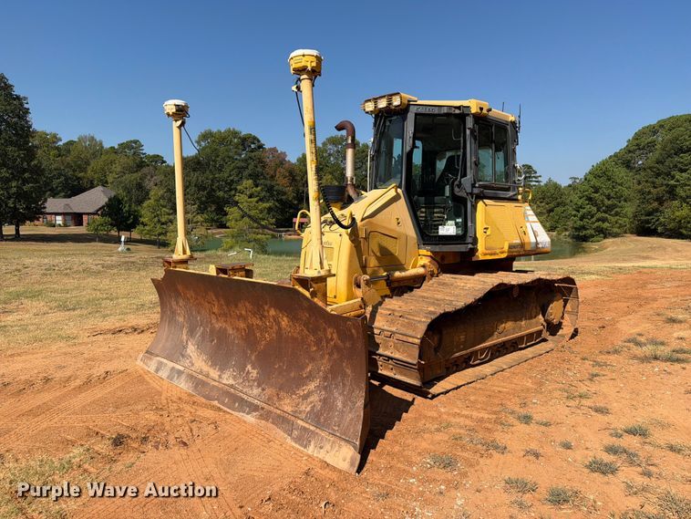 image for item EA7367 2008 Komatsu D51PX-22 dozer