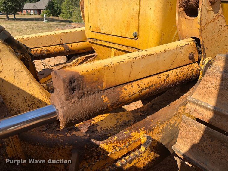 image for item EA7367 2008 Komatsu D51PX-22 dozer