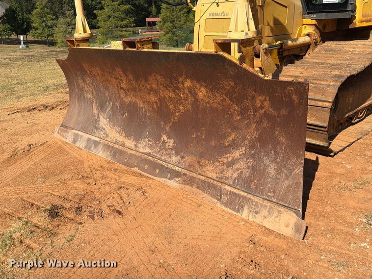 image for item EA7367 2008 Komatsu D51PX-22 dozer