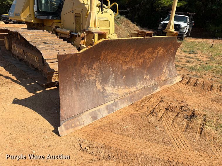 image for item EA7367 2008 Komatsu D51PX-22 dozer