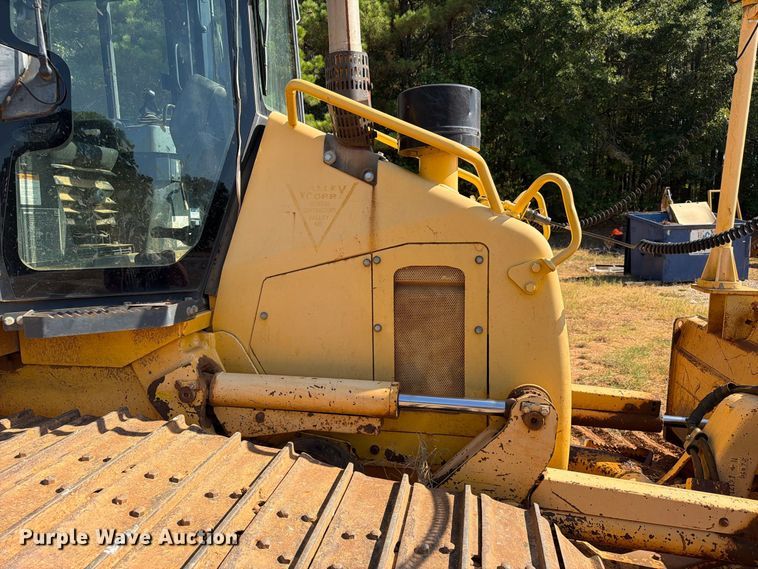 image for item EA7367 2008 Komatsu D51PX-22 dozer