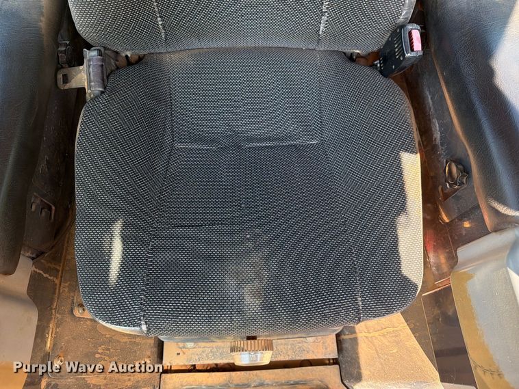 image for item EA7367 2008 Komatsu D51PX-22 dozer