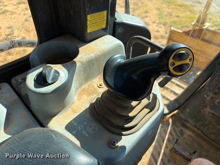 image for item EA7367 2008 Komatsu D51PX-22 dozer