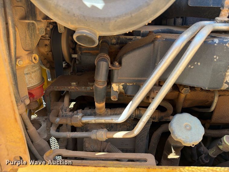 image for item EA7367 2008 Komatsu D51PX-22 dozer