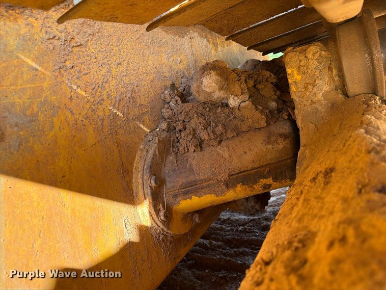image for item EA7367 2008 Komatsu D51PX-22 dozer