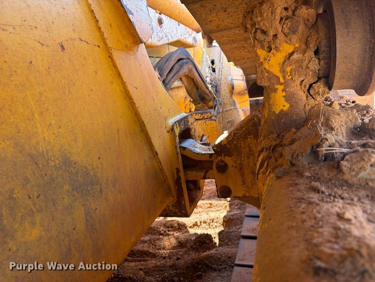 image for item EA7367 2008 Komatsu D51PX-22 dozer