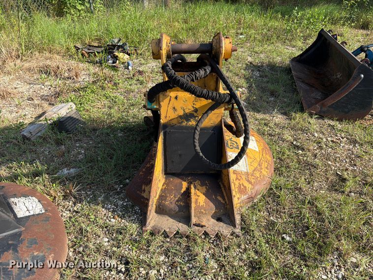 image for item EA7370 Slashbuster XL 460 excavator brush cutter