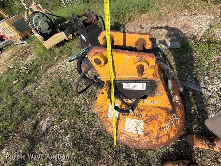 image for item EA7370 Slashbuster XL 460 excavator brush cutter