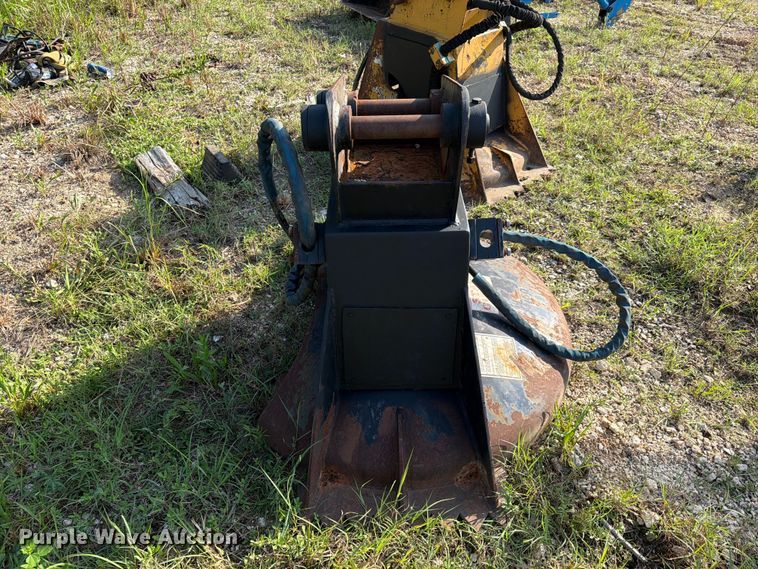 image for item EA7371 Slashbuster XL 460 excavator brush cutter