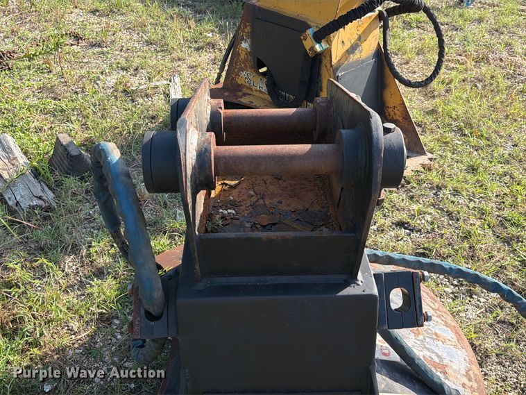 image for item EA7371 Slashbuster XL 460 excavator brush cutter