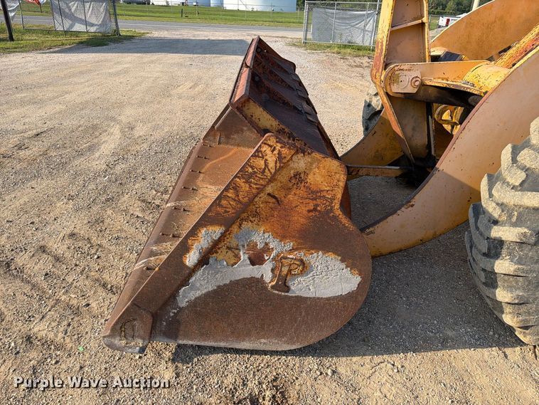 image for item EA7373 1997 Dresser 515CH wheel loader