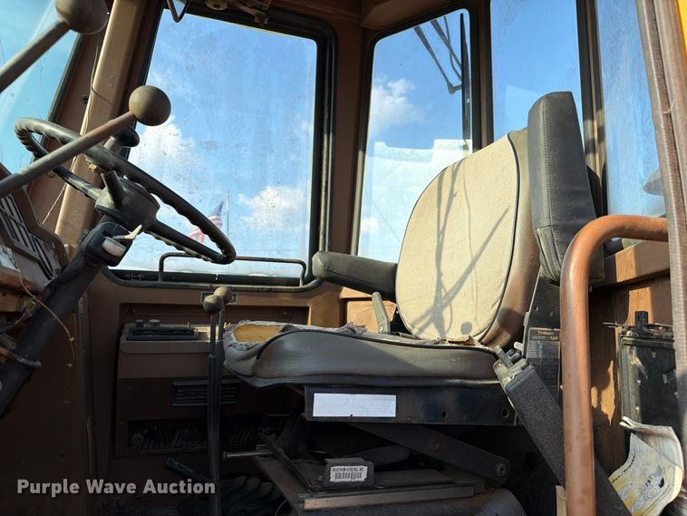 image for item EA7373 1997 Dresser 515CH wheel loader