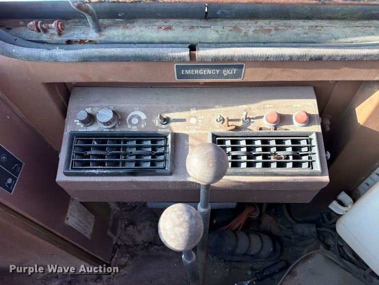 image for item EA7373 1997 Dresser 515CH wheel loader