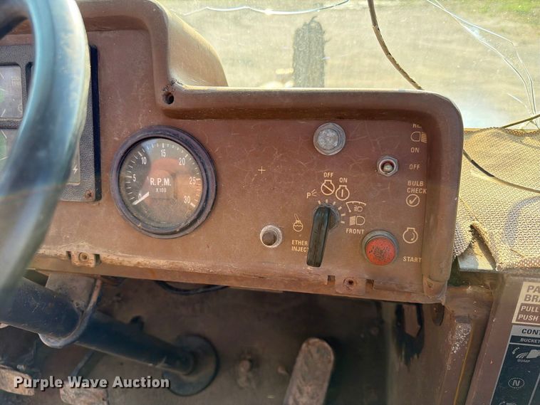 image for item EA7373 1997 Dresser 515CH wheel loader