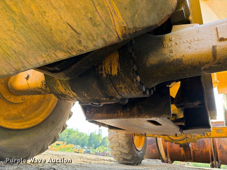 image for item EA7373 1997 Dresser 515CH wheel loader