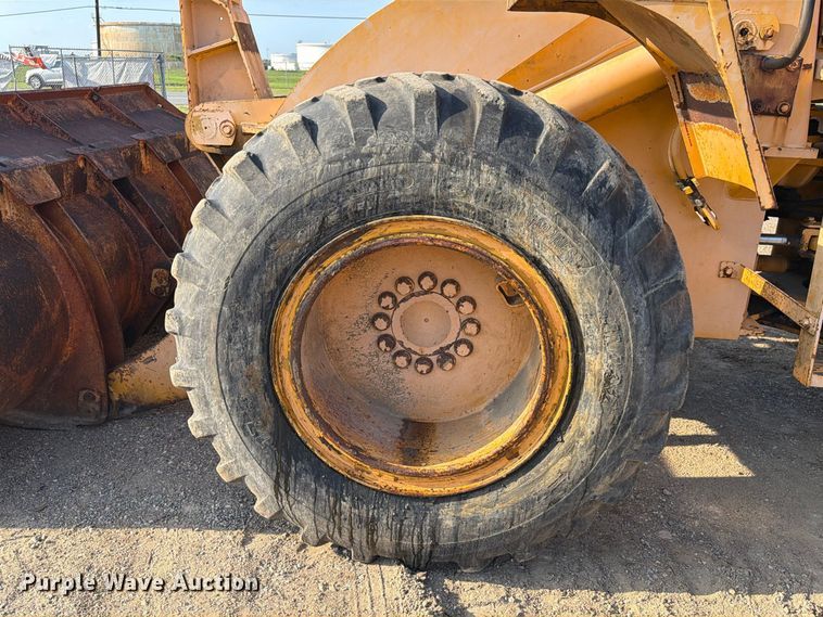 image for item EA7373 1997 Dresser 515CH wheel loader