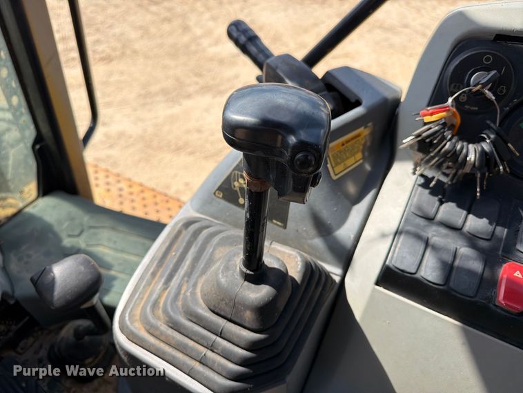 image for item EA7374 2016 Caterpillar 416F2 backhoe