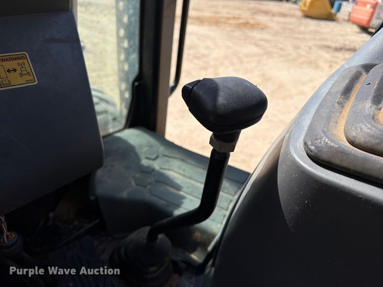 image for item EA7374 2016 Caterpillar 416F2 backhoe