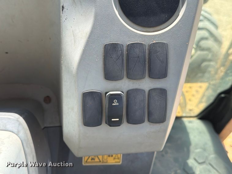image for item EA7374 2016 Caterpillar 416F2 backhoe