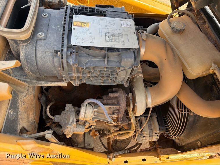 image for item EA7374 2016 Caterpillar 416F2 backhoe
