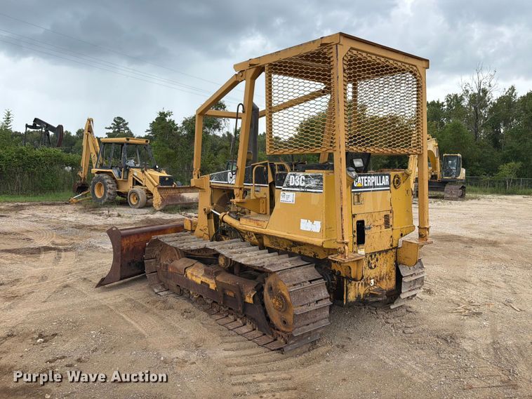image for item EA7392 1995 Caterpillar D3C dozer
