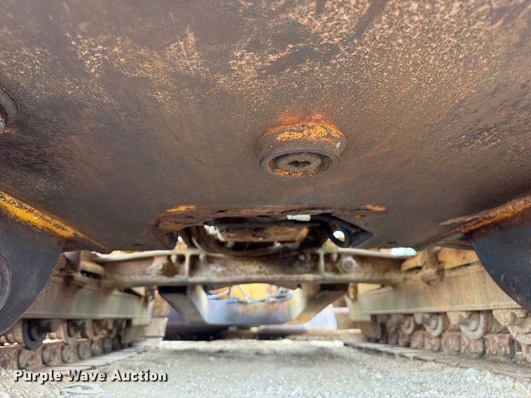 image for item EA7392 1995 Caterpillar D3C dozer