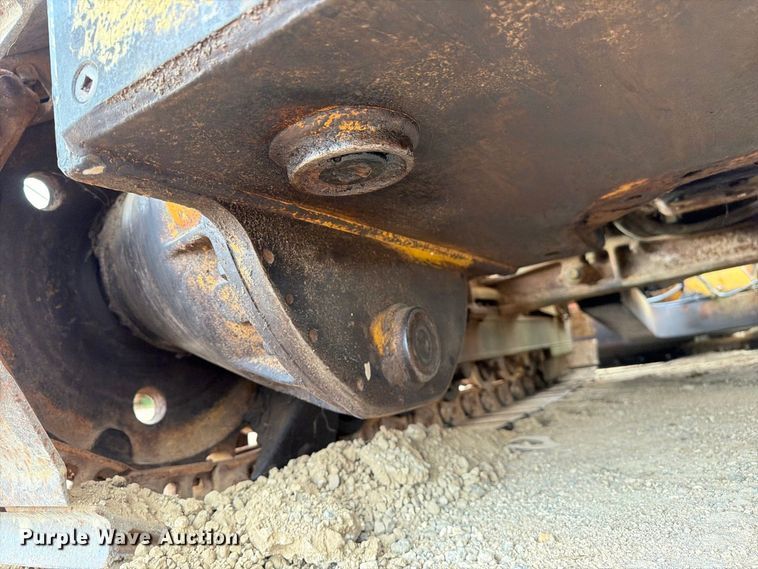 image for item EA7392 1995 Caterpillar D3C dozer