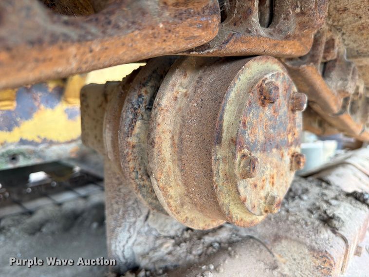 image for item EA7392 1995 Caterpillar D3C dozer