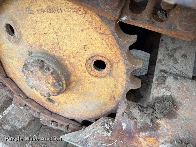 image for item EA7392 1995 Caterpillar D3C dozer
