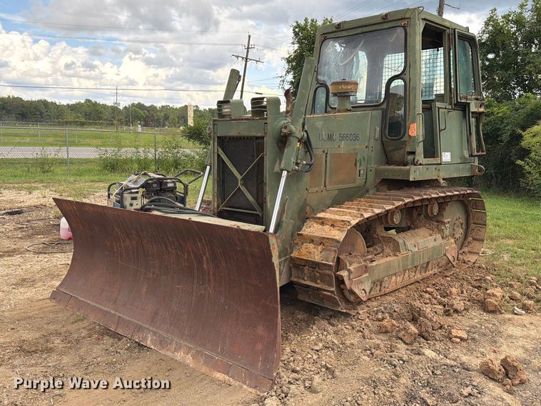 image for item EA7393 1988 Case MC1150E dozer