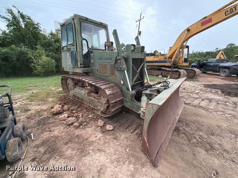 image for item EA7393 1988 Case MC1150E dozer