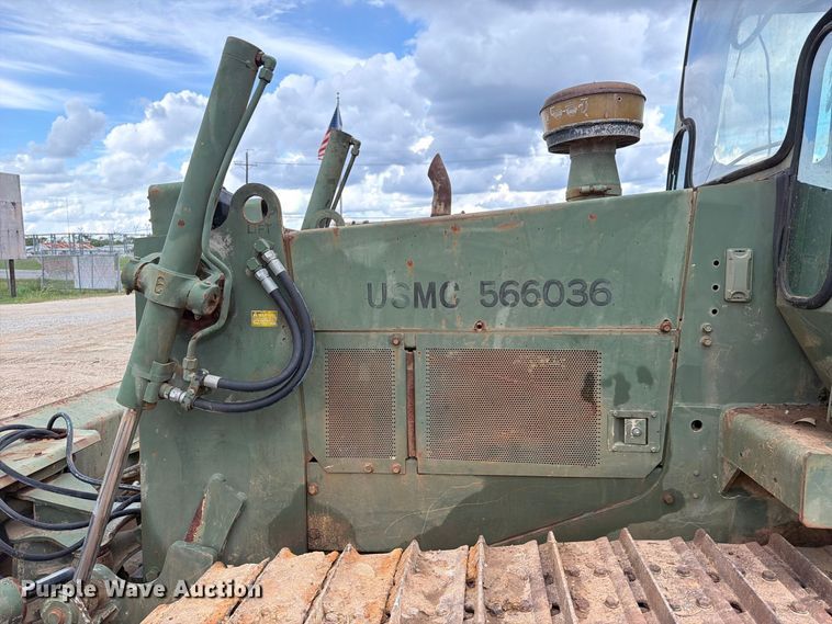 image for item EA7393 1988 Case MC1150E dozer
