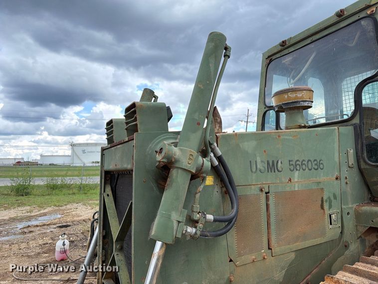 image for item EA7393 1988 Case MC1150E dozer