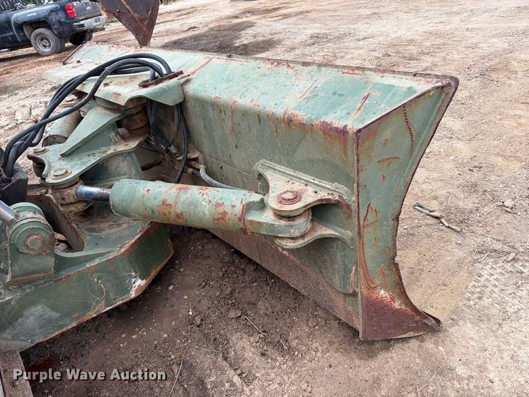 image for item EA7393 1988 Case MC1150E dozer