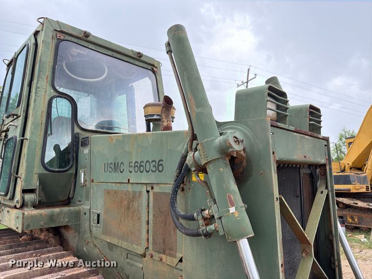 image for item EA7393 1988 Case MC1150E dozer