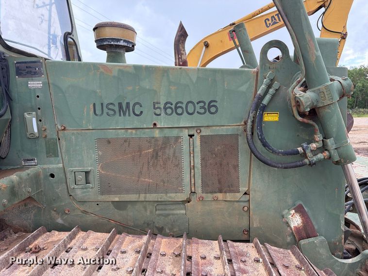 image for item EA7393 1988 Case MC1150E dozer