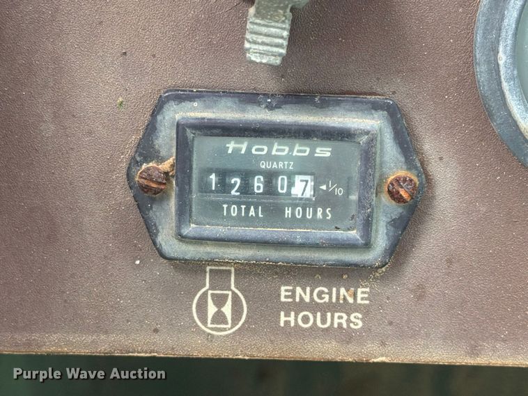 image for item EA7393 1988 Case MC1150E dozer