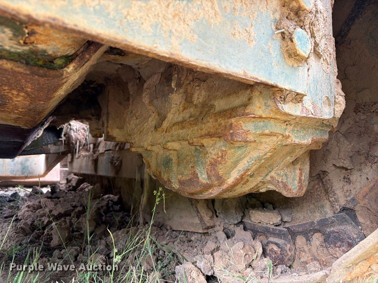 image for item EA7393 1988 Case MC1150E dozer