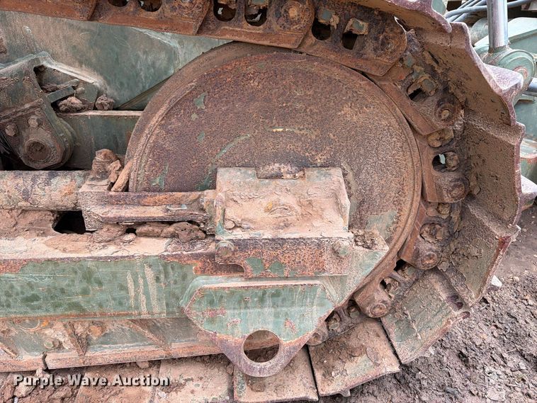 image for item EA7393 1988 Case MC1150E dozer